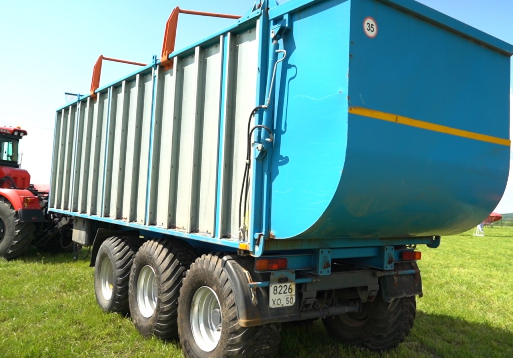 Полуприцеп ПСП-20 Гигант.jpg